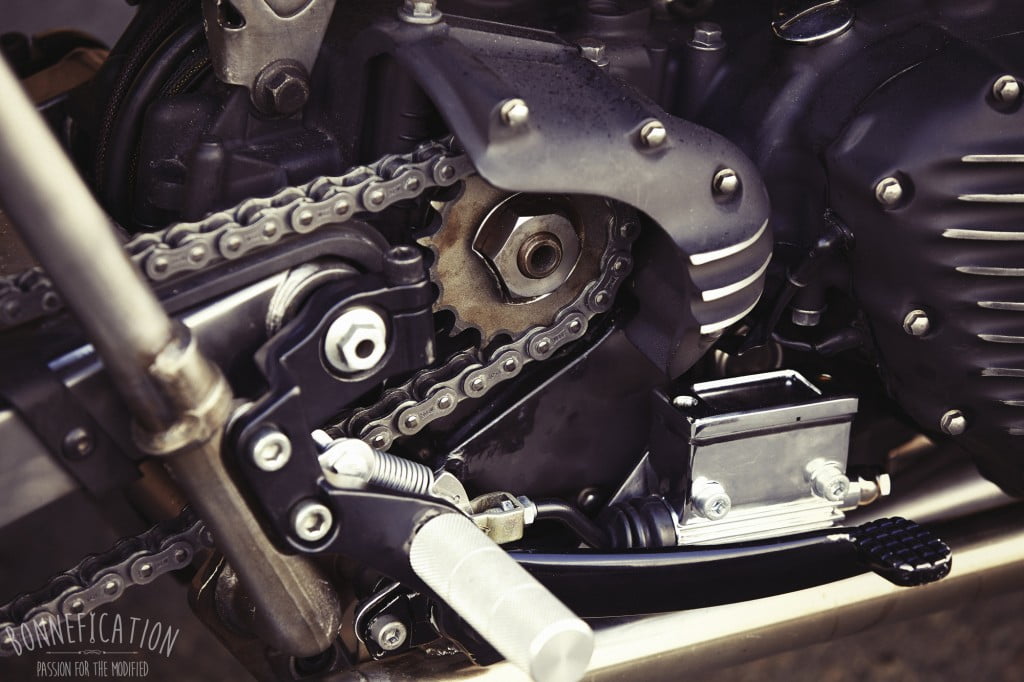 CLUTCH_CUSTOM_AOUT_2014_00025